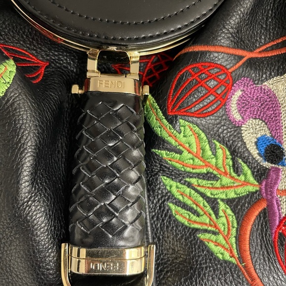 FENDI Rare Limited Edition Squirrel Spy Hobo Bag - Picture 2 of 15